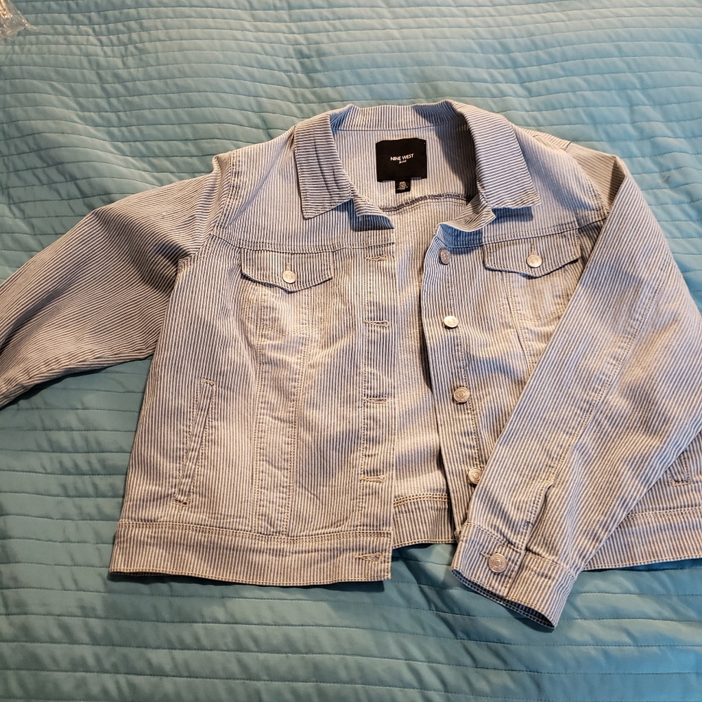 Jacket - Picture 2 of 2